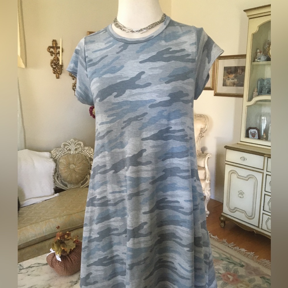 Elan camo swing dress pockets size M  c:504-5/19/26